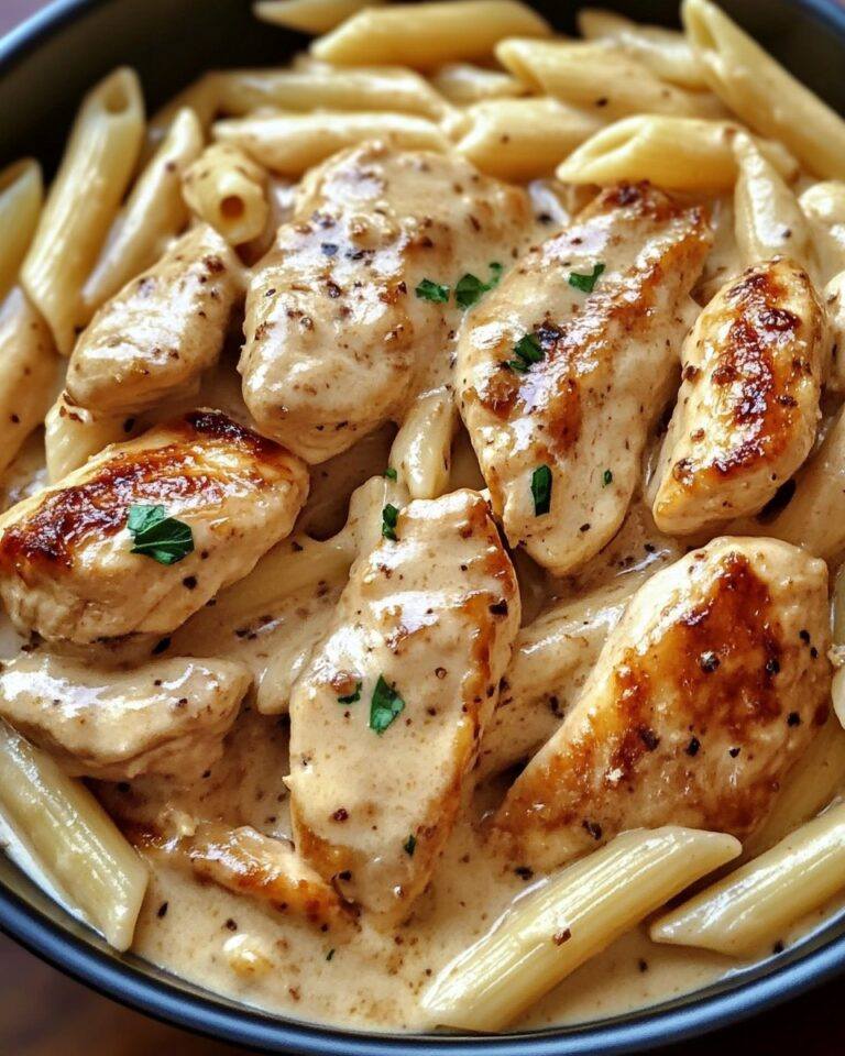 Romige Parmezaanse kip met penne