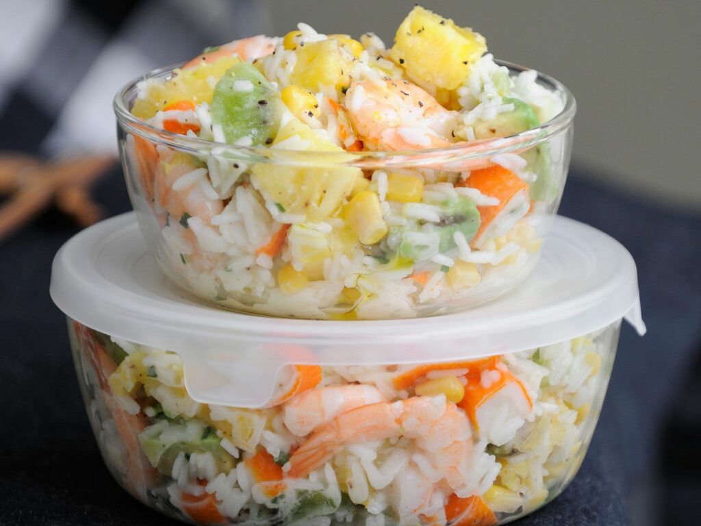 Hawaiiaanse salade: het kleurrijke en exotische recept dat je in 10 minuten meeneemt op een culinaire reis.